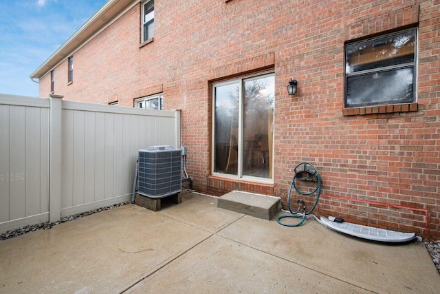 7911 Verandah Ct Unit 58, Powell, OH 43065 - view of patio