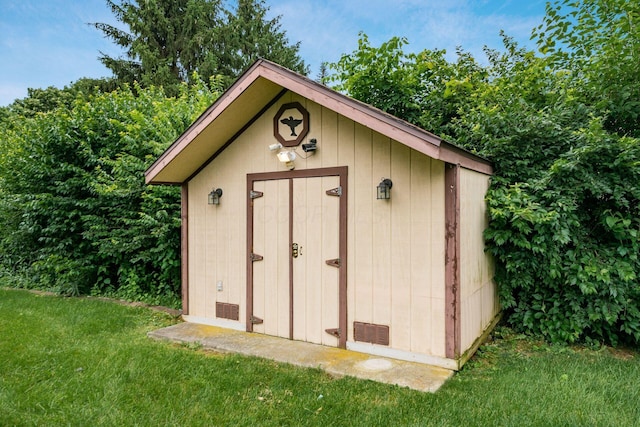 1571 Vinton Ave, Columbus, OH 43220 - view of shed