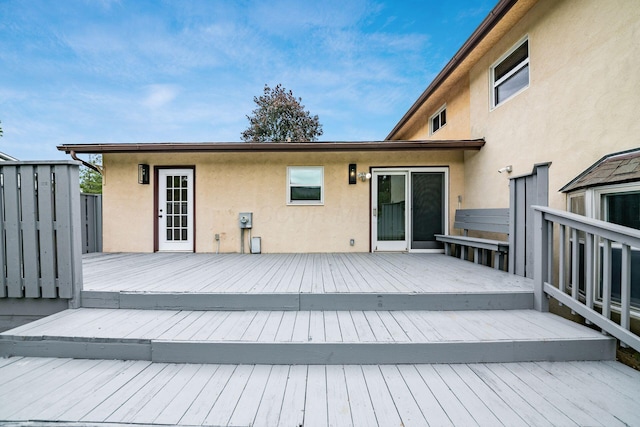 1571 Vinton Ave, Columbus, OH 43220 - view of deck