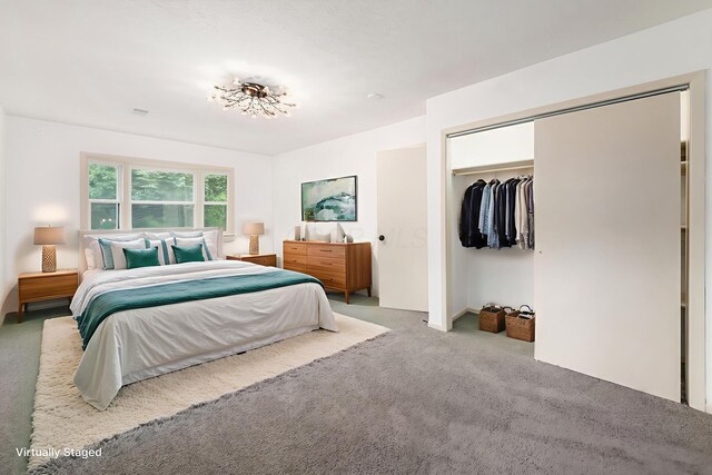 1571 Vinton Ave, Columbus, OH 43220 - carpeted bedroom featuring a closet