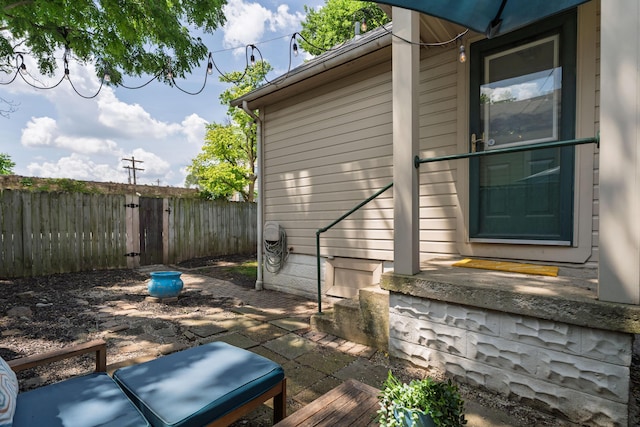 251 Detroit Ave, Columbus, OH 43201 - deck with a patio area