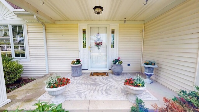 2 Delaware Dr, Fredericktown, OH 43019 - property entrance featuring covered porch