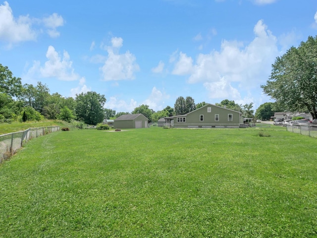 1018 Harrison Ave, Lancaster, OH 43130 - view of yard
