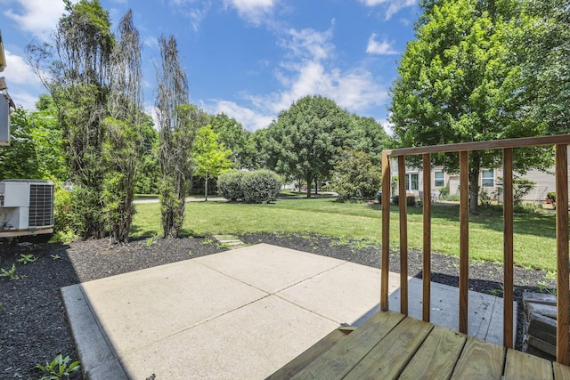 7511 Windsor Dr, Dublin, OH 43016 - view of patio / terrace