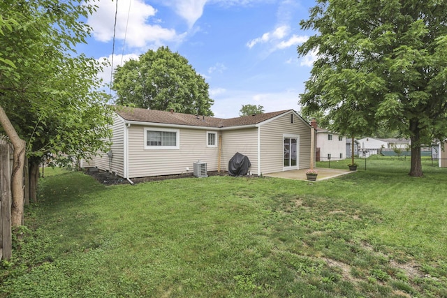 3171 Haskell Dr, Columbus, OH 43219 - rear view of property featuring a patio area