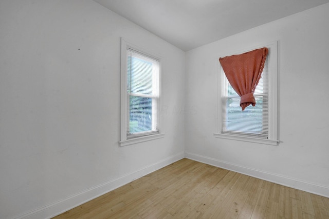 3166 Howey Rd, Columbus, OH 43224 - unfurnished room featuring light wood-style flooring and baseboards