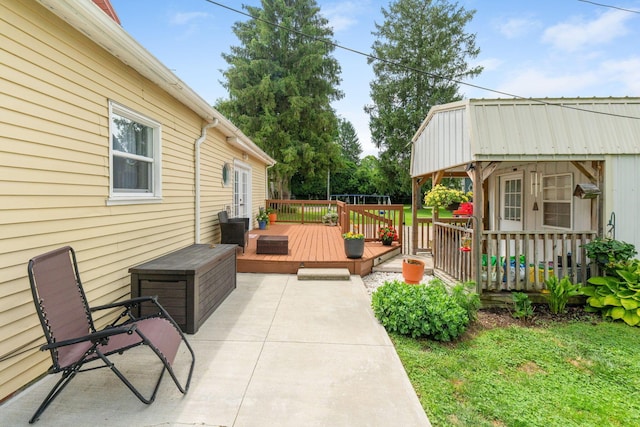 115 Maple Ave, Utica, OH 43080 - view of wooden terrace