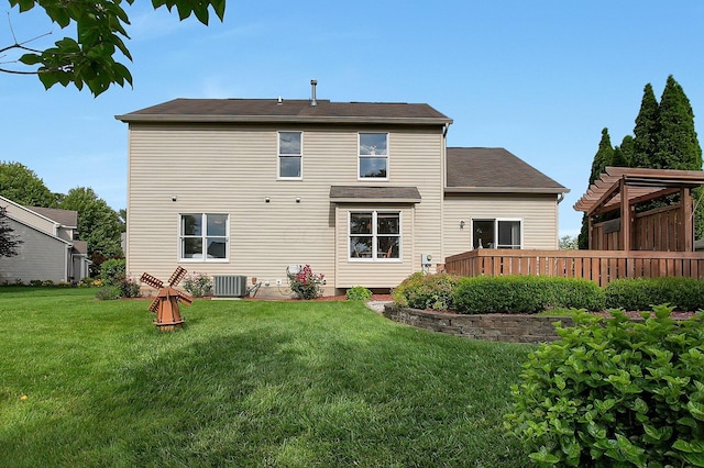 12961 Arabian Ct, Pickerington, OH 43147 - back of property with a yard and a wooden deck