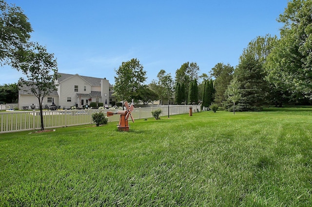 12961 Arabian Ct, Pickerington, OH 43147 - view of yard
