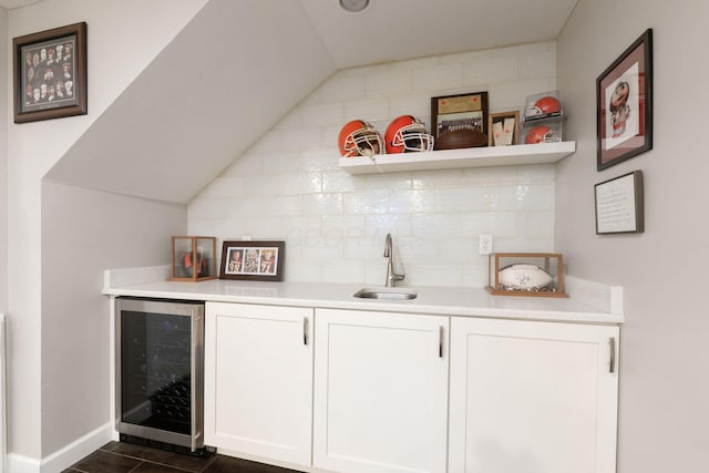 13191 Brandon Cir, Pickerington, OH 43147 - indoor wet bar featuring wine cooler and vaulted ceiling