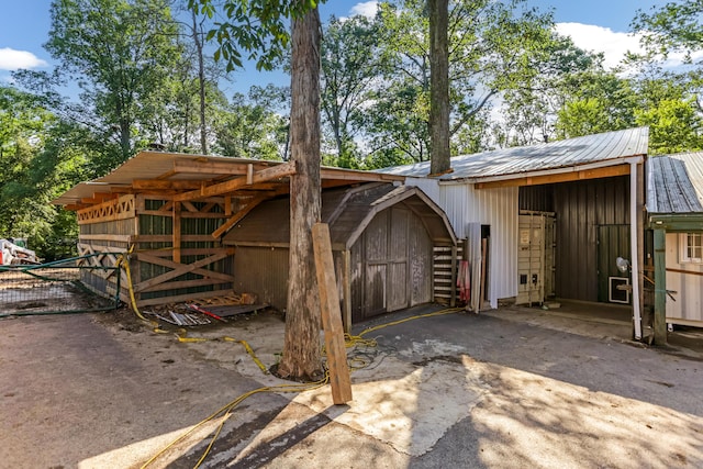 1800 Lynnbrook Ct, Orient, OH 43146 - view of parking / parking lot
