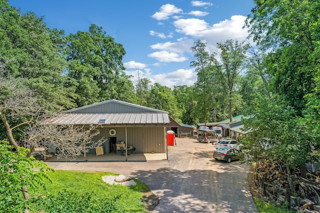 1800 Lynnbrook Ct, Orient, OH 43146 - view of garage