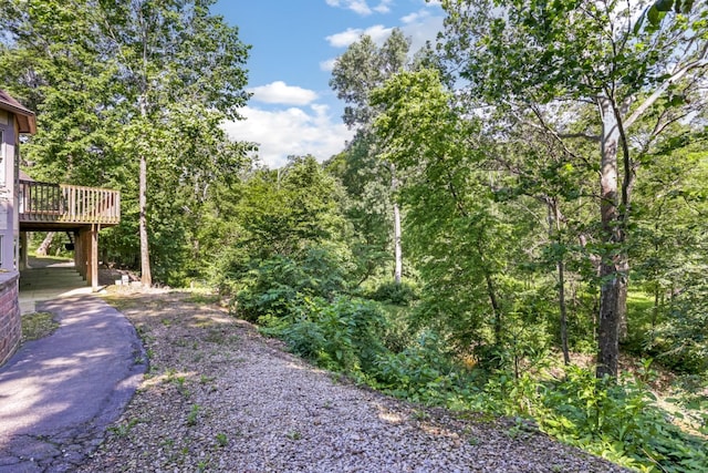 1800 Lynnbrook Ct, Orient, OH 43146 - view of yard featuring a deck