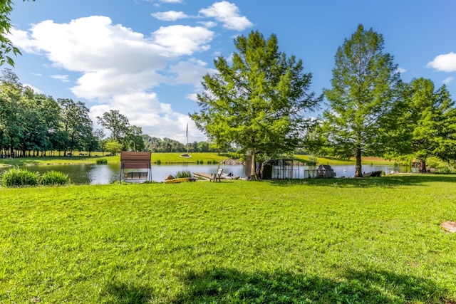 1800 Lynnbrook Ct, Orient, OH 43146 - view of grassy yard with a water view