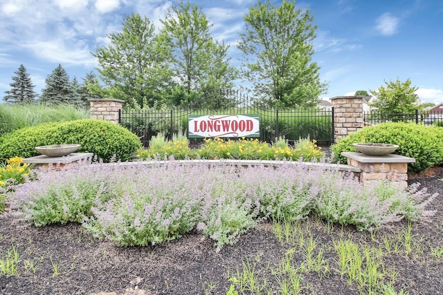 6817 Riding Trail Dr, Canal Winchester, OH 43110 - view of community / neighborhood sign