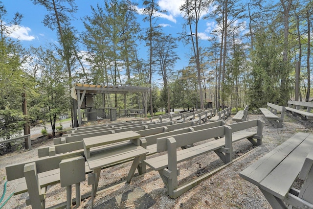 1607 Kato Ln, Sugar Grove, OH 43155 - surrounding community with a pergola