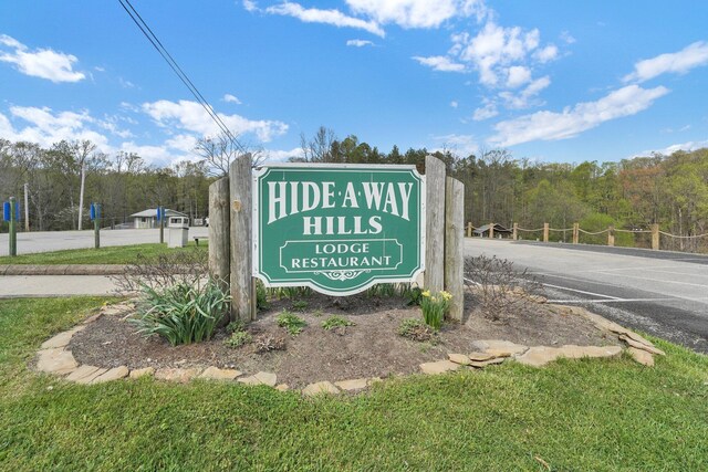 1607 Kato Ln, Sugar Grove, OH 43155 - view of community / neighborhood sign