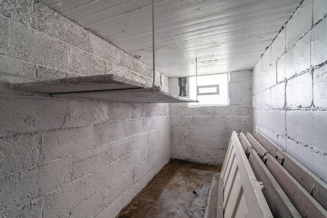 1382 S 5th St, Columbus, OH 43207 - basement featuring concrete block wall