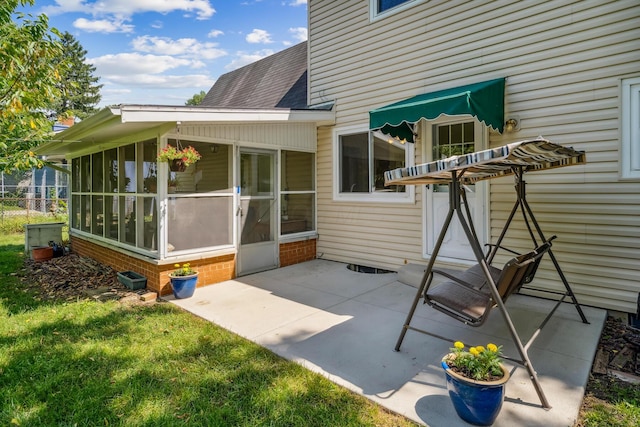 6750 Schreiner St E, Worthington, OH 43085 - view of patio / terrace with a sunroom