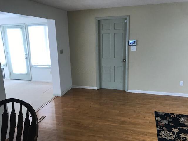 1136 Country Club Dr, Newark, OH 43055 - photo 20