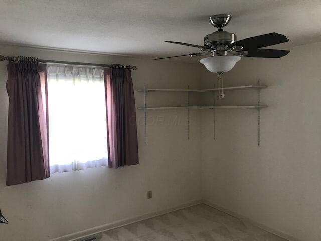 1136 Country Club Dr, Newark, OH 43055 - photo 38