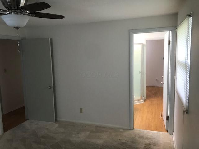 1136 Country Club Dr, Newark, OH 43055 - photo 40