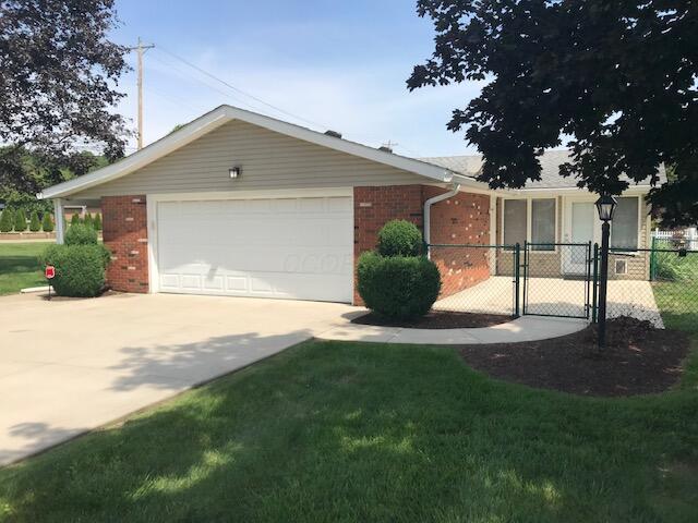 1136 Country Club Dr, Newark, OH 43055 - photo 7