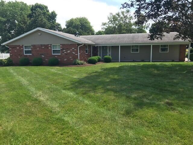 1136 Country Club Dr, Newark, OH 43055 - photo 3