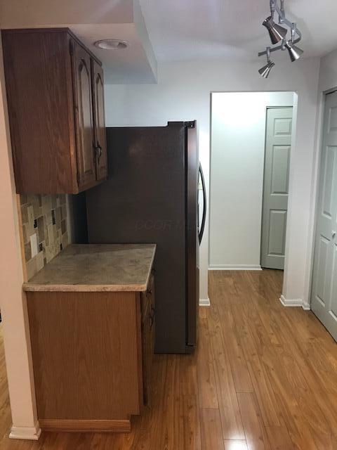 1136 Country Club Dr, Newark, OH 43055 - photo 28