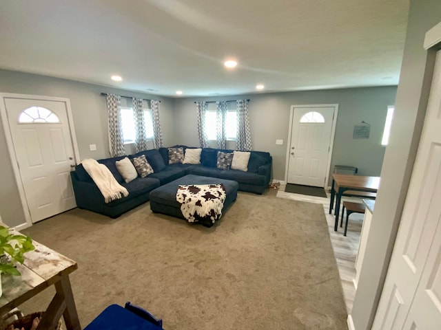 2901 Nuway Rd, Columbus, OH 43207 - living area featuring recessed lighting