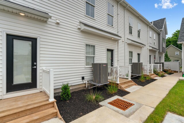 605 W Rich St W Unit 605, Columbus, OH 43222 - photo 5