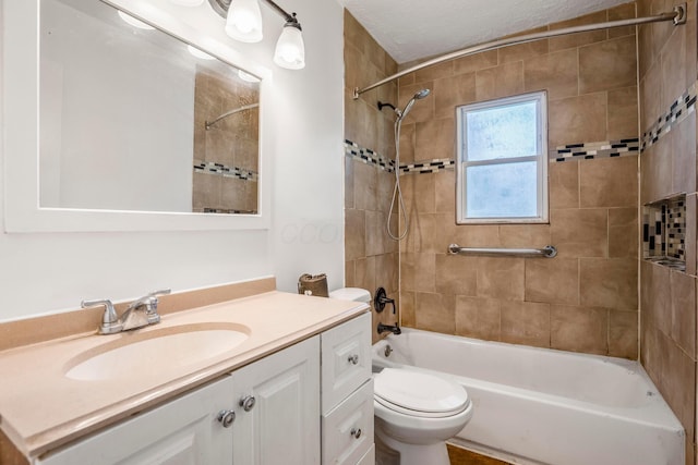 1717 Audrey Rd, Columbus, OH 43224 - full bathroom featuring vanity and shower / bath combination