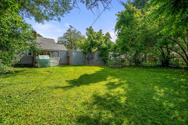 1717 Audrey Rd, Columbus, OH 43224 - view of yard