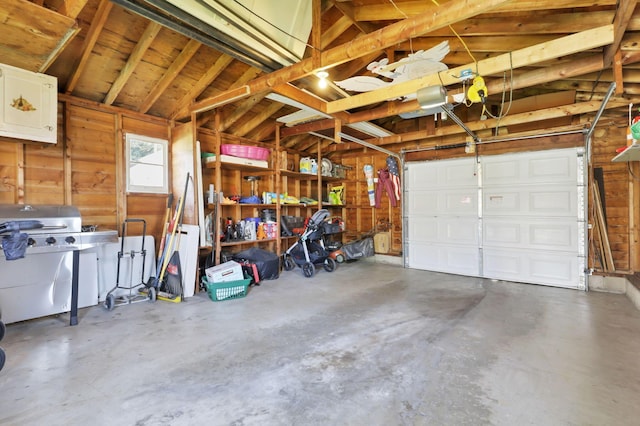 718 Harding Ave, Lancaster, OH 43130 - garage with a garage door opener