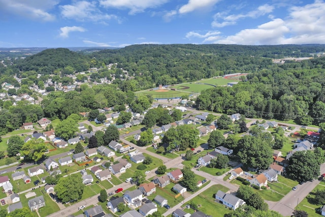 718 Harding Ave, Lancaster, OH 43130 - view of property location with a forest