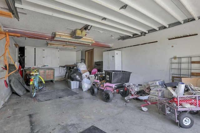 11620 Highland Park, Logan, OH 43138 - view of garage