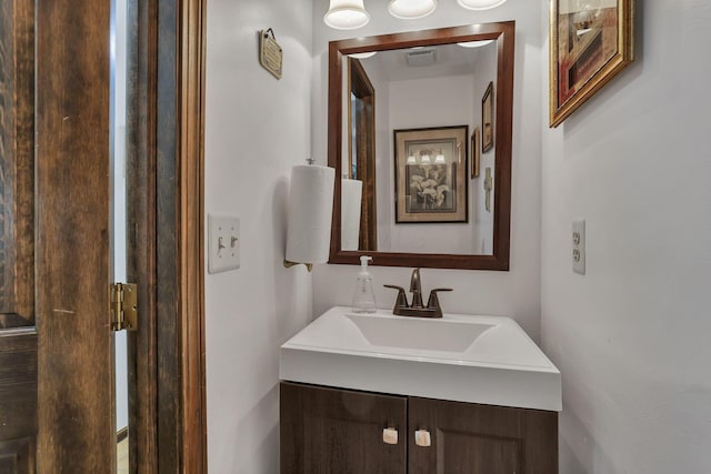 389 Fenway Rd Unit B, Columbus, OH 43214 - bathroom with vanity