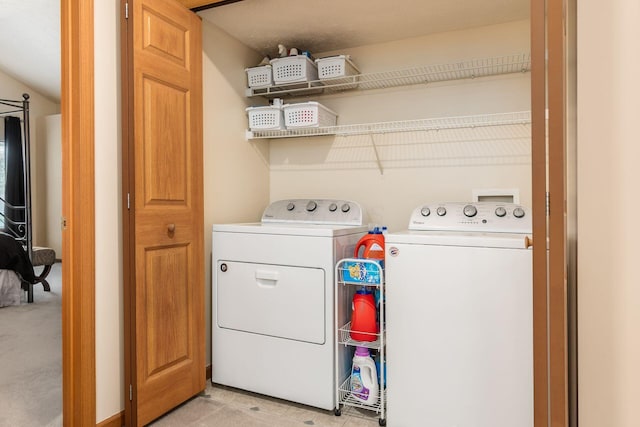 281 Inah Ave, Columbus, OH 43228 - washroom featuring washer and dryer