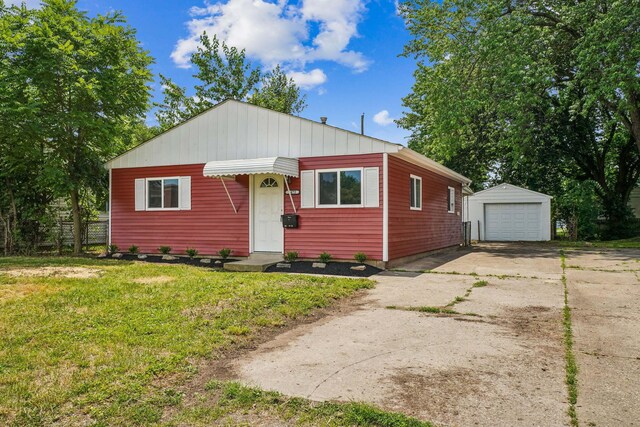 1471 Watkins Rd, Columbus, OH 43207 - photo 1