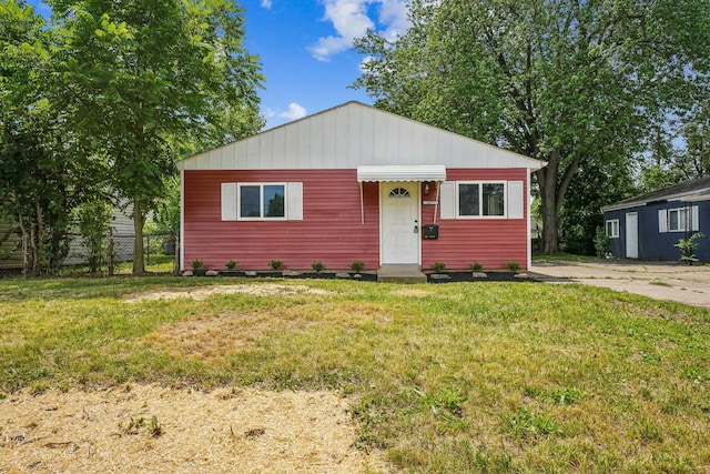 1471 Watkins Rd, Columbus, OH 43207 - photo 2