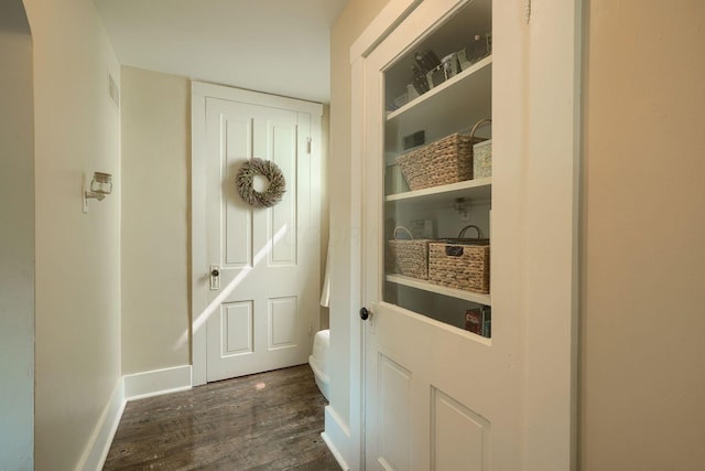 162 Watt St, Circleville, OH 43113 - entryway with dark wood-style flooring and baseboards