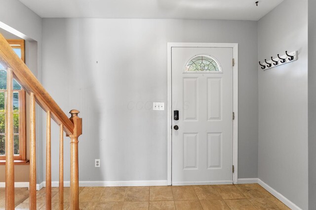 3696 Klibreck Dr, Columbus, OH 43228 - photo 4