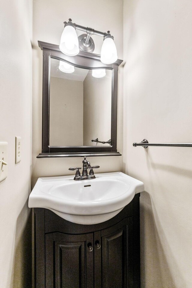 3696 Klibreck Dr, Columbus, OH 43228 - photo 22