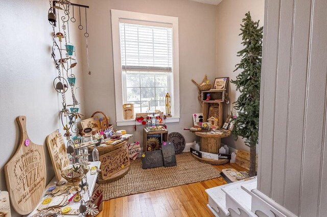 100 E Ohio Ave, Mount Vernon, OH 43050 - sitting room with wood finished floors