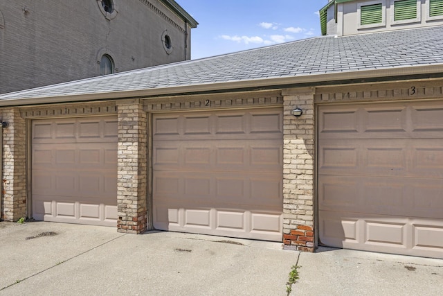 51 W Blenkner St Unit 306, Columbus, OH 43215 - view of garage