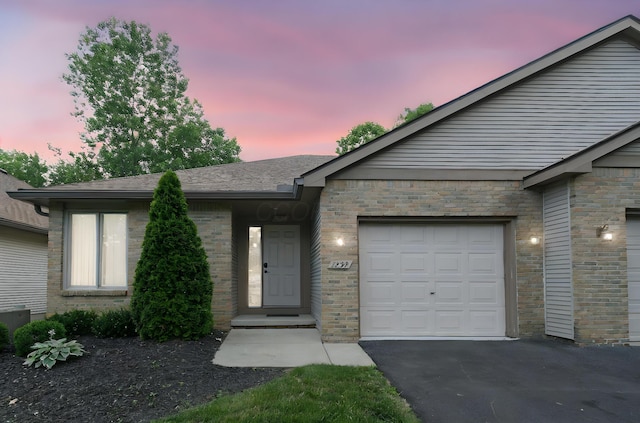 1299 Azalea Dr, Reynoldsburg, OH 43068 - photo 1