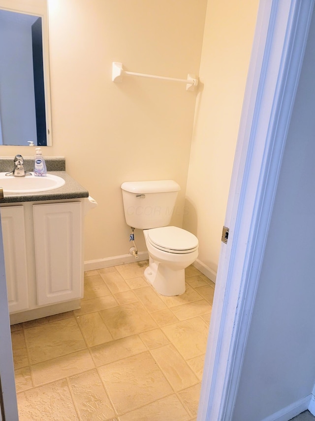 417 Hannifin Dr, Blacklick, OH 43004 - half bathroom featuring toilet and vanity