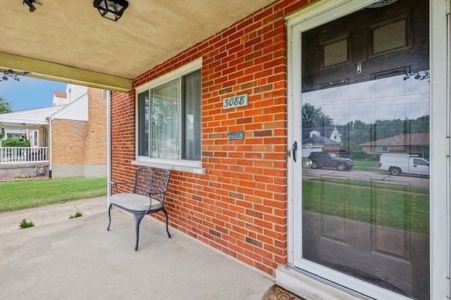 3088 Timberview Dr, Cincinnati, OH 45211 - photo 4