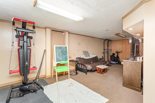 2580 Audubon Rd, Columbus, OH 43211 - exercise area featuring a textured ceiling and carpet