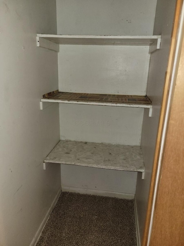 327 Ziegler Ave, Columbus, OH 43207 - view of closet
